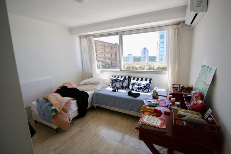 Impactante Penthouse en la brava en alquiler
